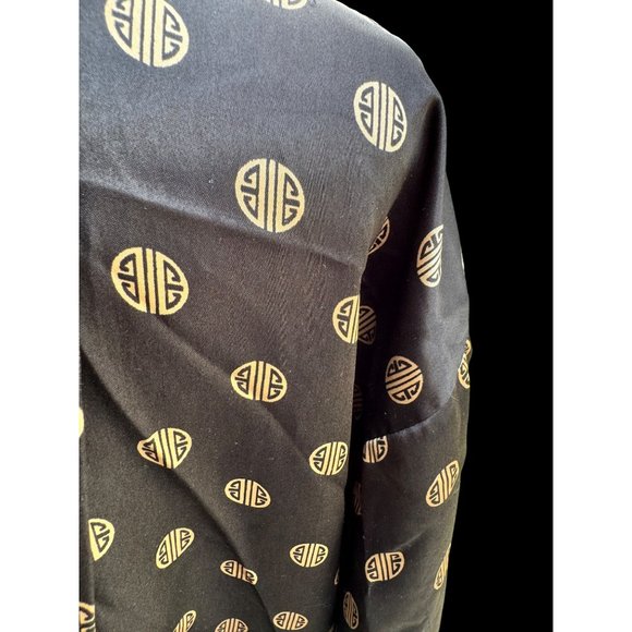 Robert Louis Mens Silk Blend Robe One Size Black and Gold Print Luxurious - Picture 4 of 9